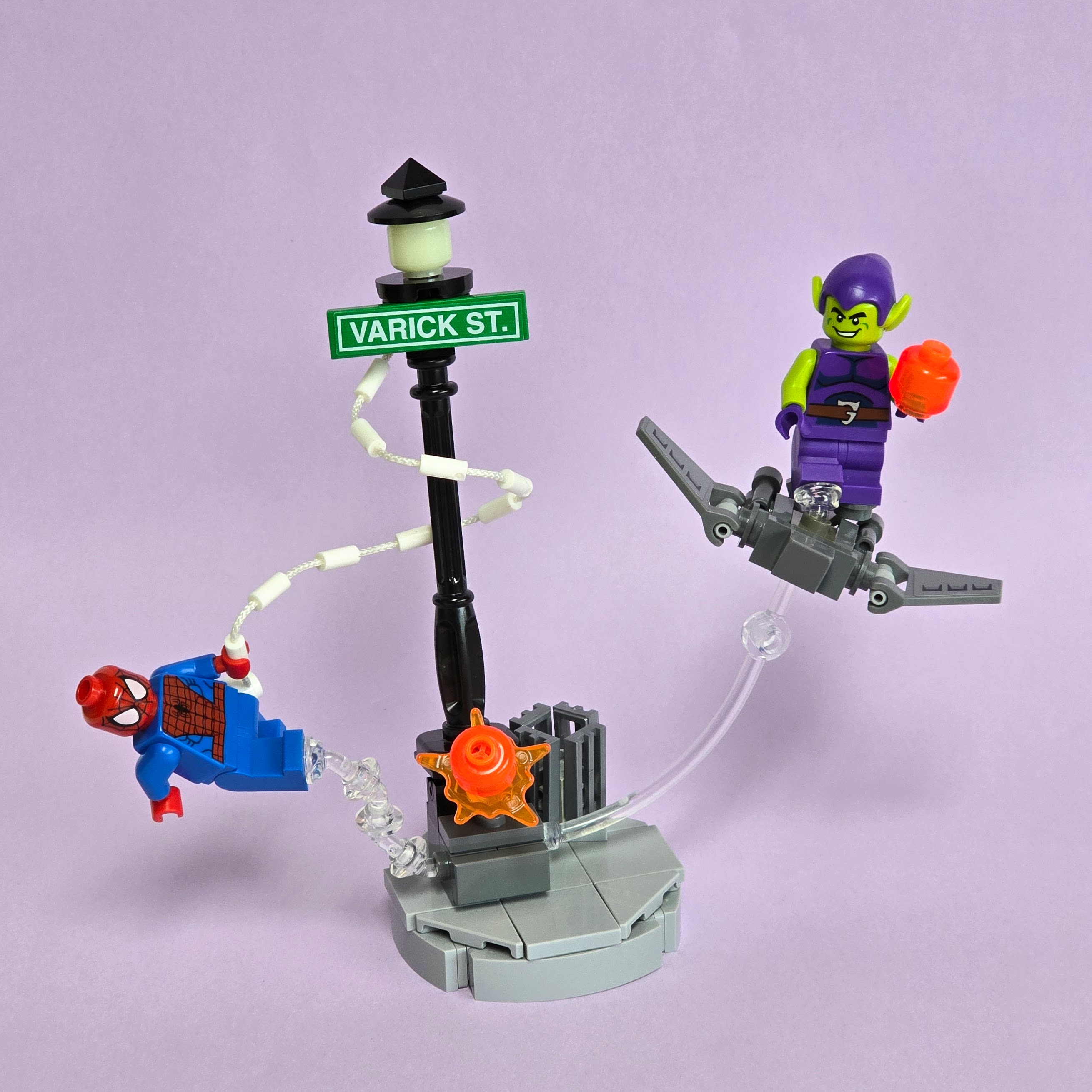 Lego spiderman and green goblin fight, created by Alex Lyman